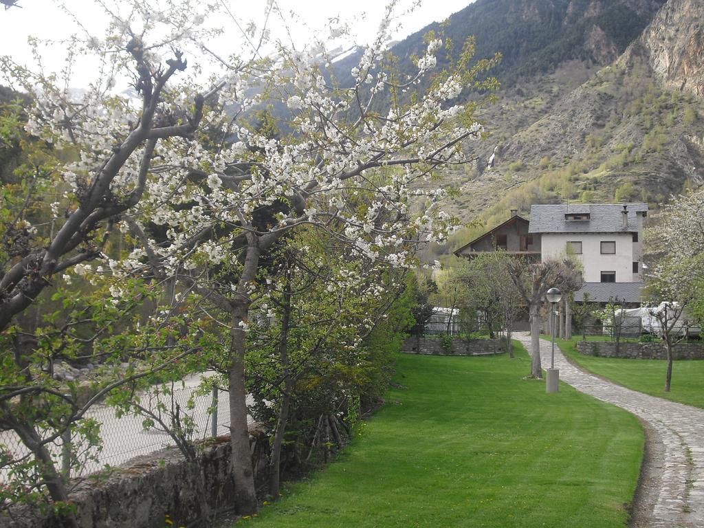 Casa Peret De Pereto Hotel PYRENEES-CATALAN Exterior photo